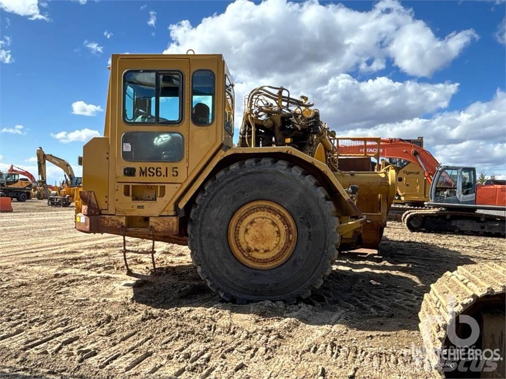CAT 621G 스크레이퍼