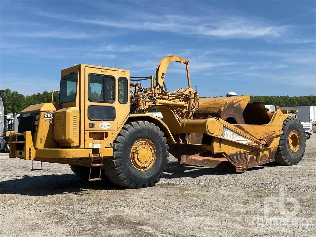CAT 621G 스크레이퍼