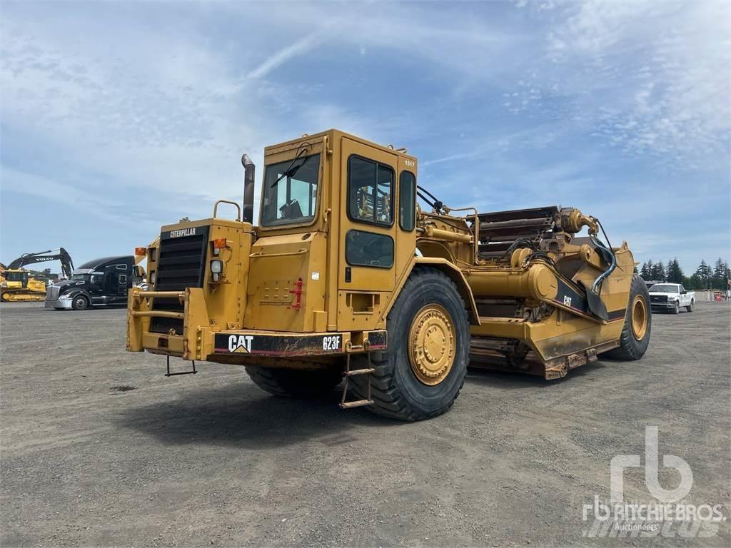 CAT 623F 스크레이퍼