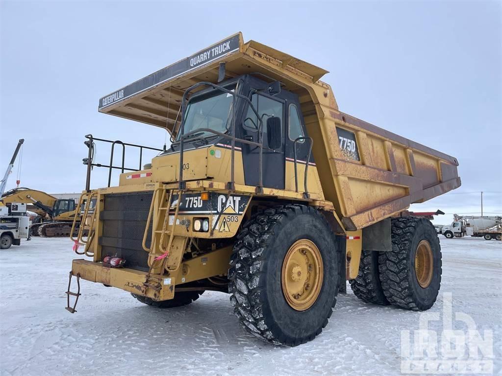 CAT 775D 초대형 덤프 트럭