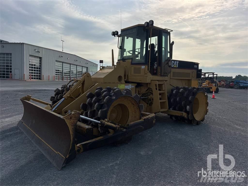 CAT 815F 폐기물 다짐기