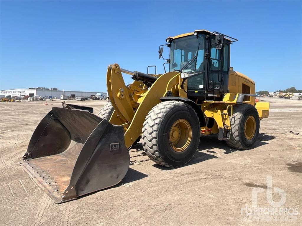 CAT 938M  휠로우더