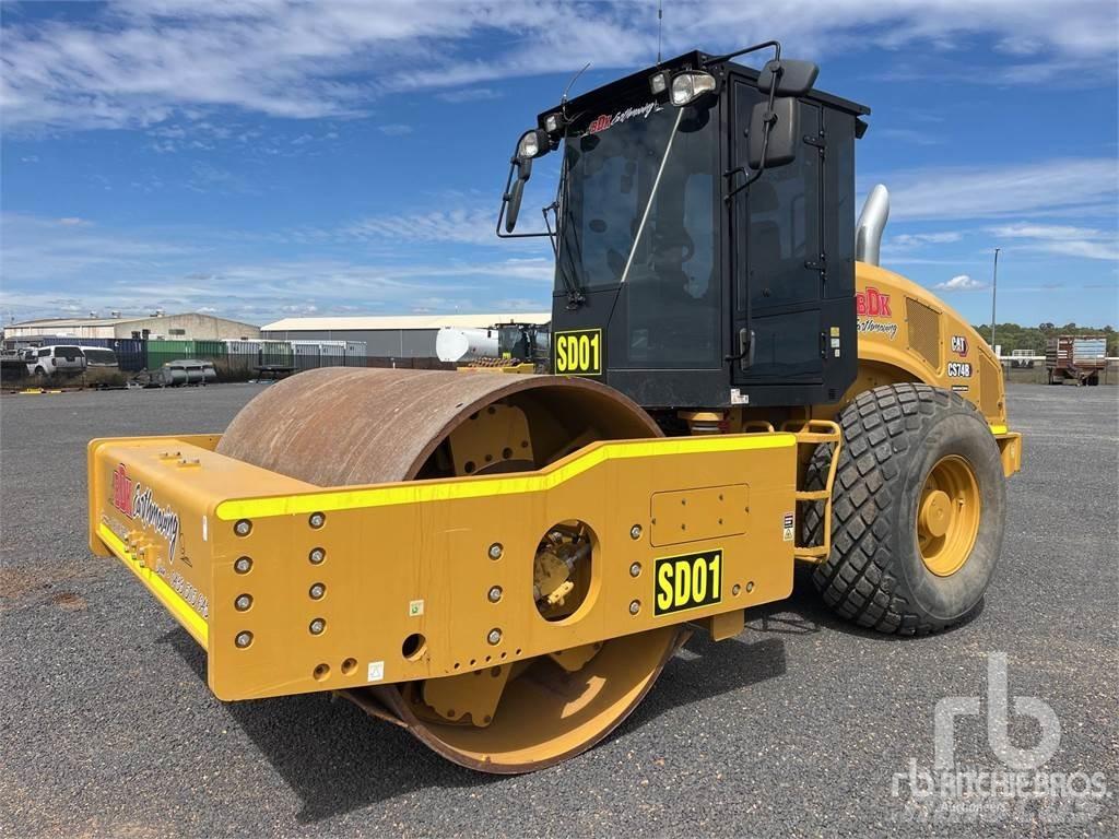 CAT CS74B 폐기물 다짐기