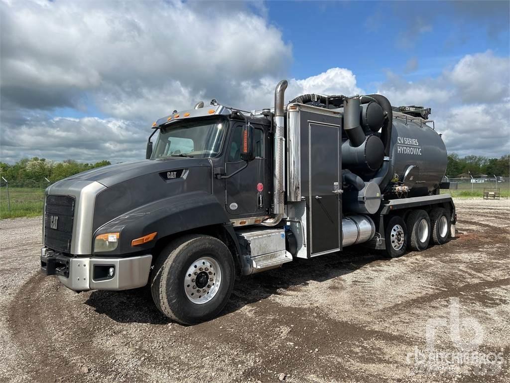 CAT CT660 콤비/진공 트럭