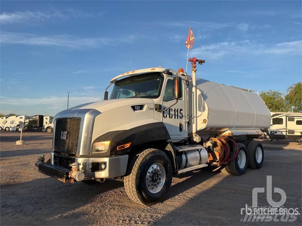 CAT CT660S 급수차