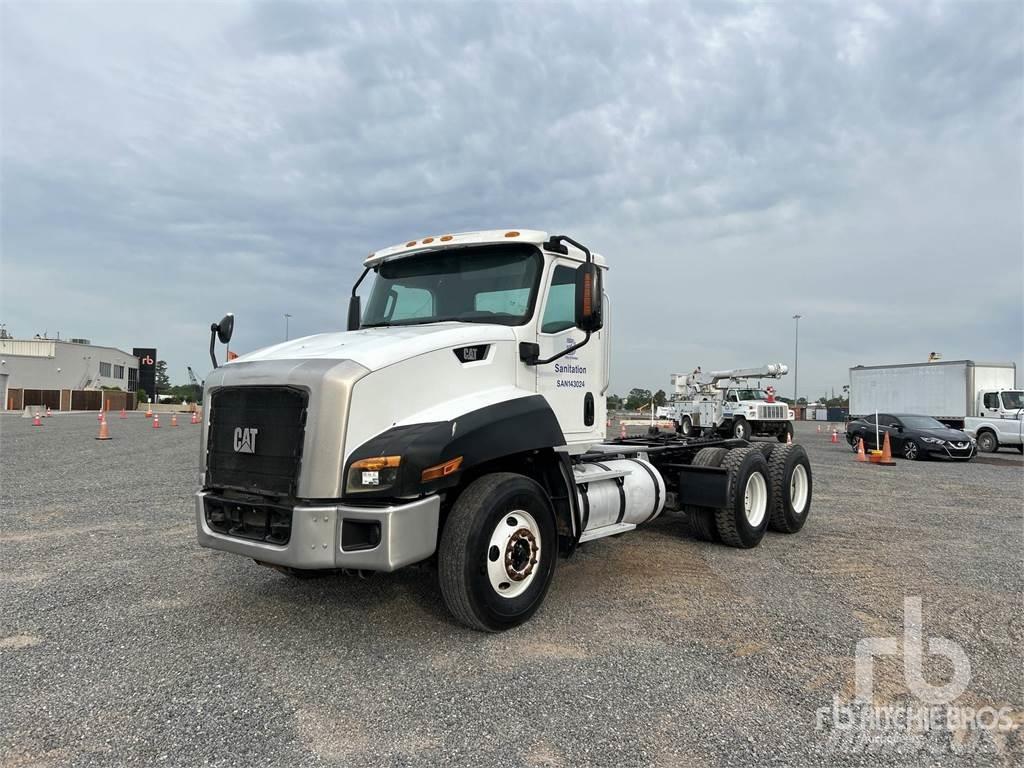 CAT CT660S 새시 운전실 트럭