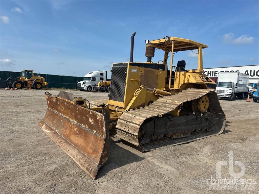 CAT D6M 크롤러 도저