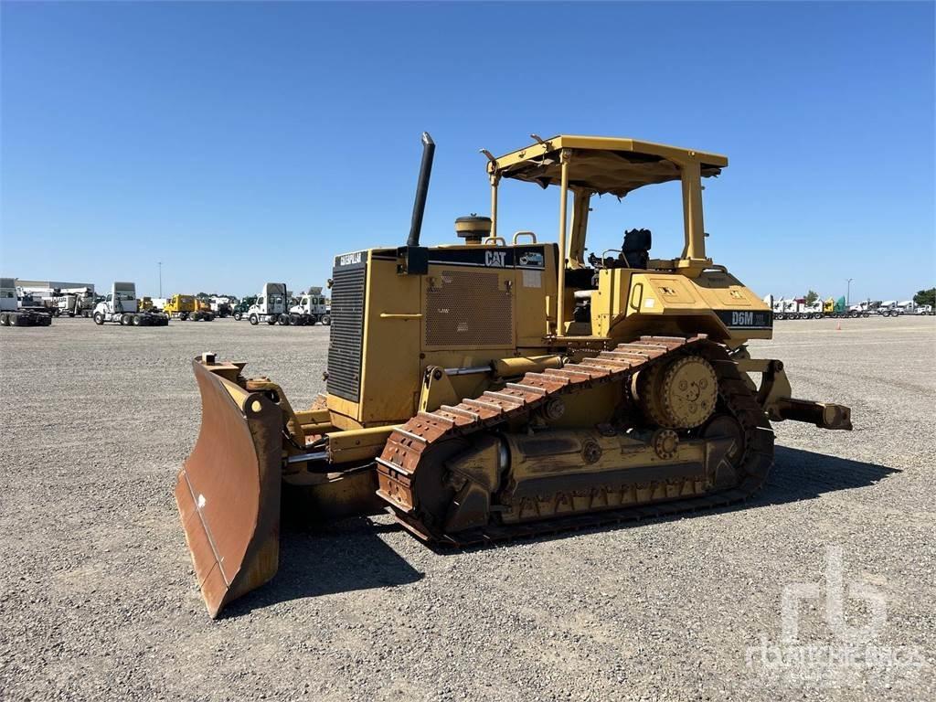 CAT D6M XL 크롤러 도저
