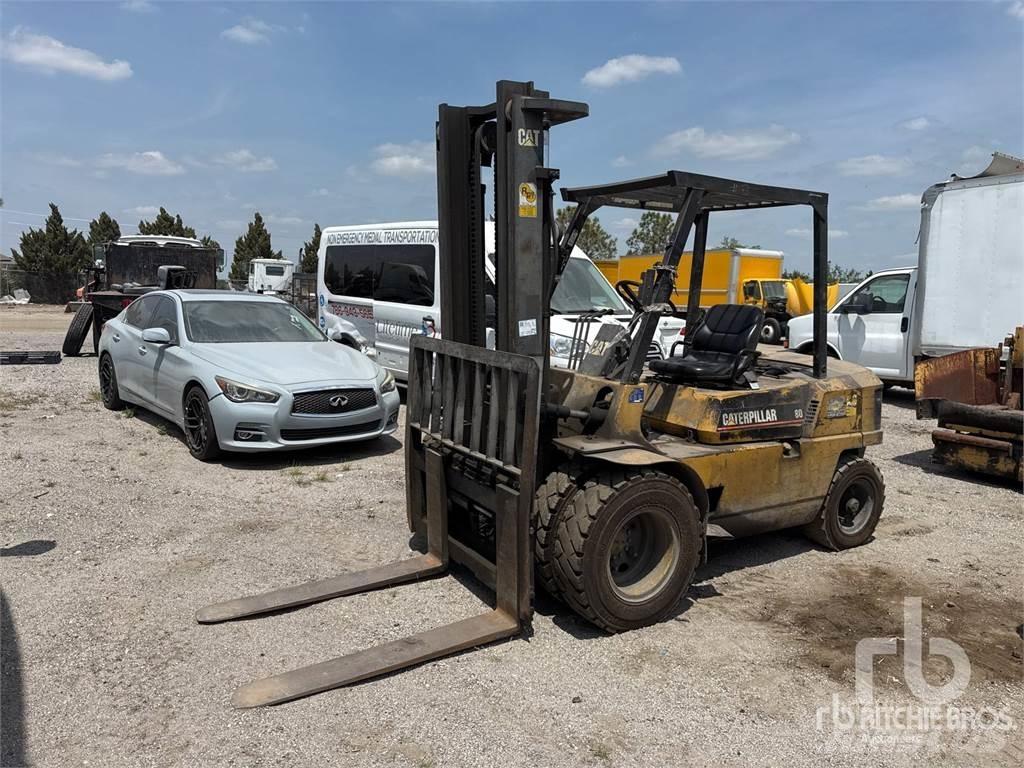 CAT DP40 디젤 지게차