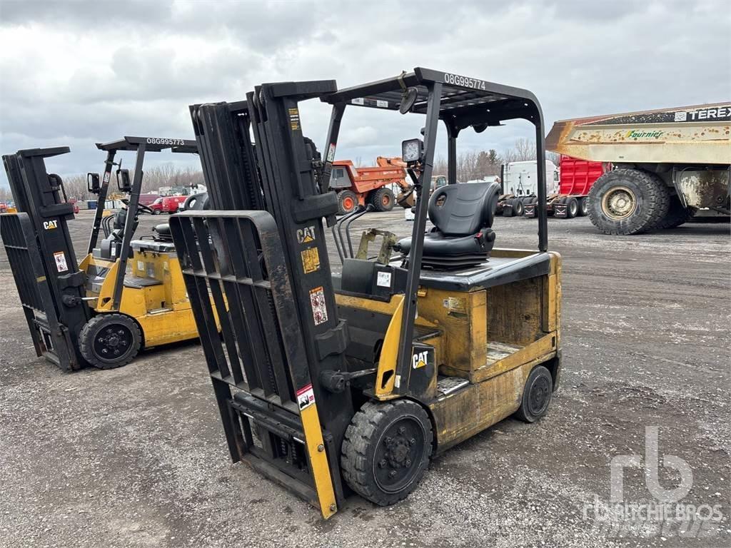 CAT EX4000 전동 지게차