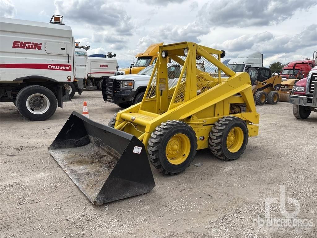 CAT L35  스키드로더