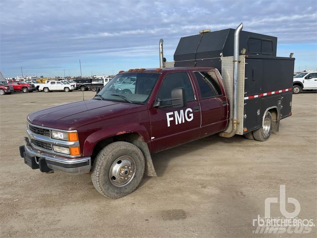 Chevrolet 3500 시립/다목적 차량