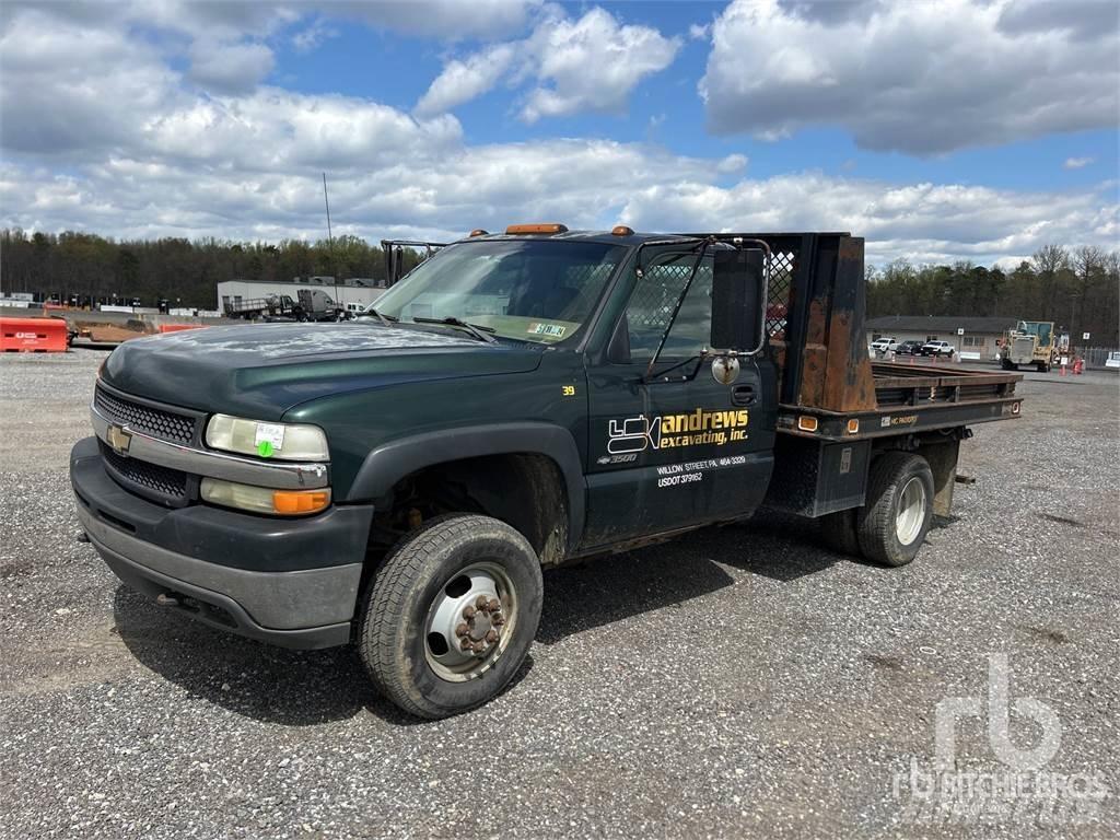 Chevrolet 3500 플랫베드/드롭사이드 트럭