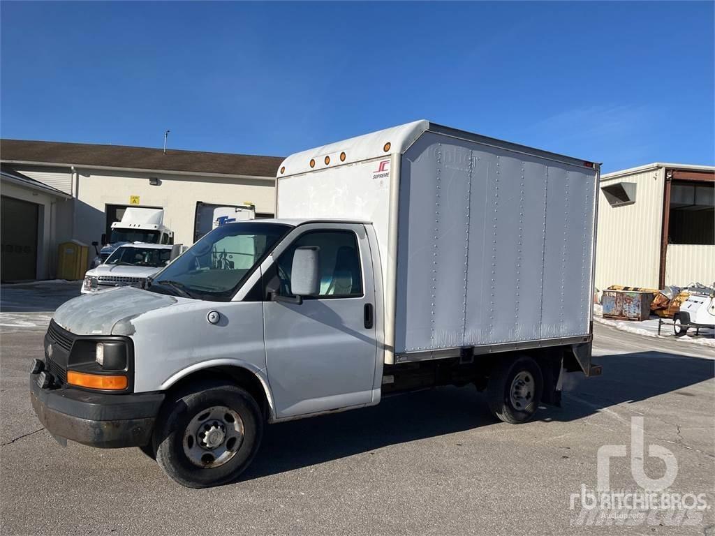 Chevrolet 3500 패널 화물차