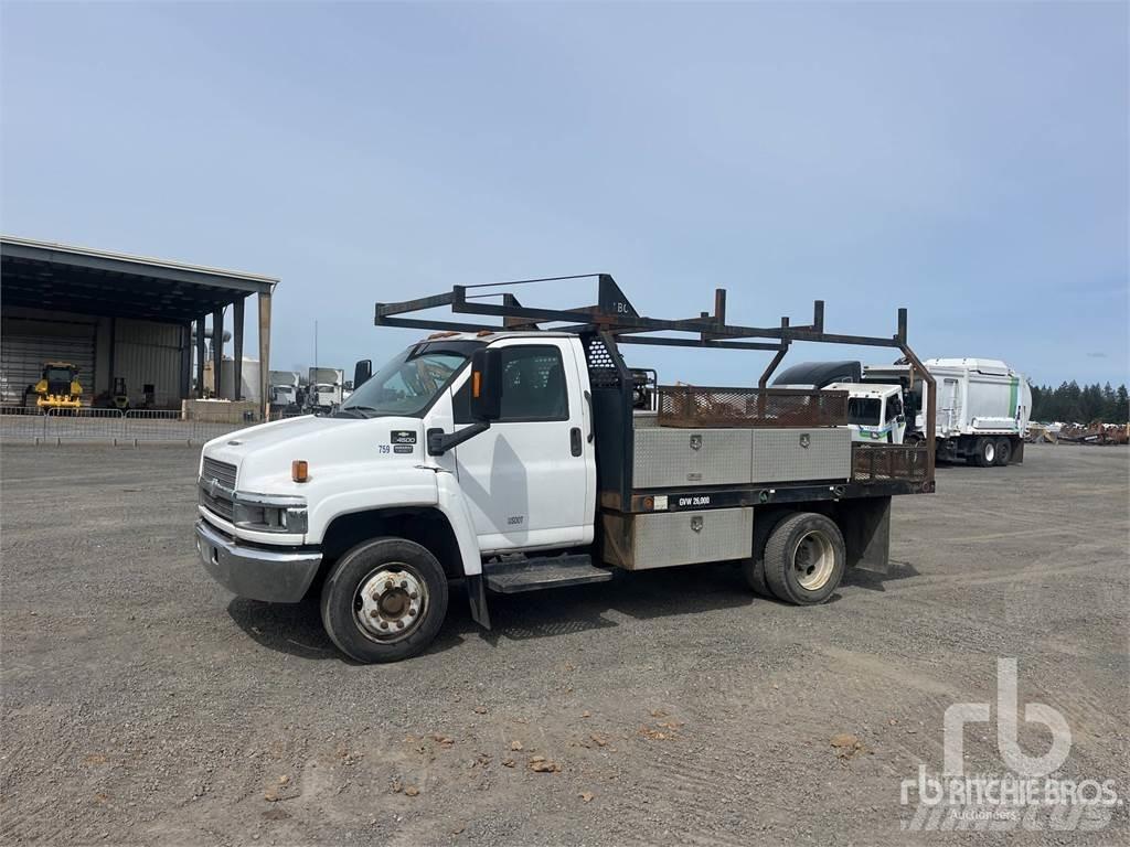 Chevrolet C4500 플랫베드/드롭사이드 트럭