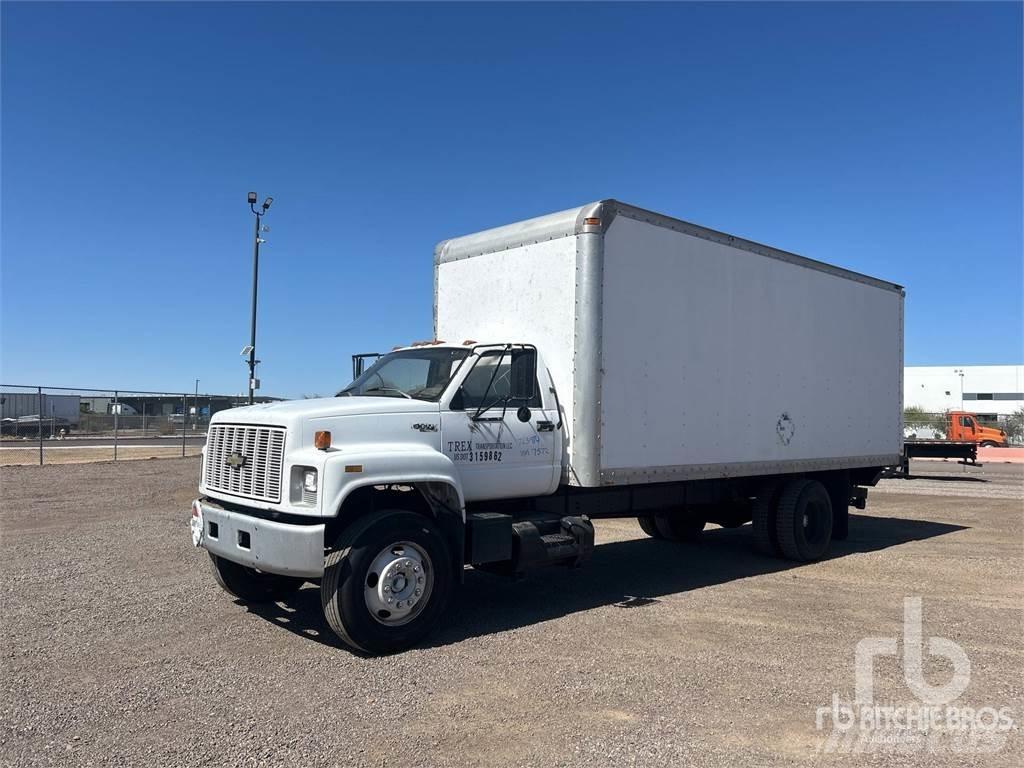 Chevrolet C7500 패널 화물차