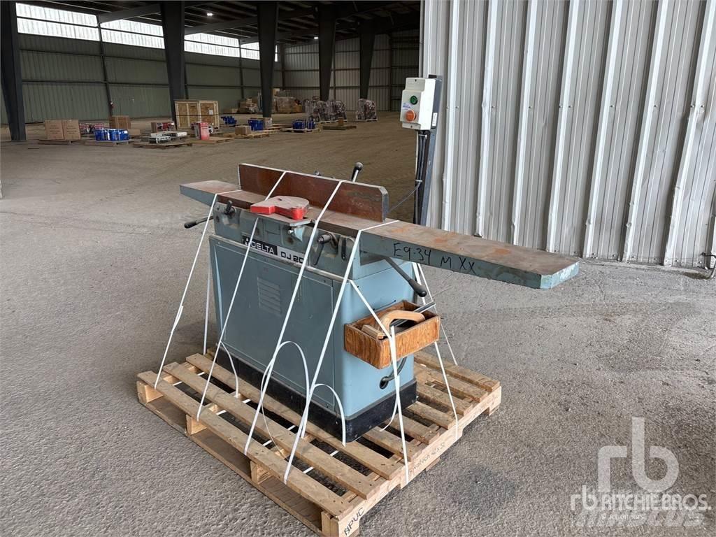 Delta CJ20 파이프레이어 도저