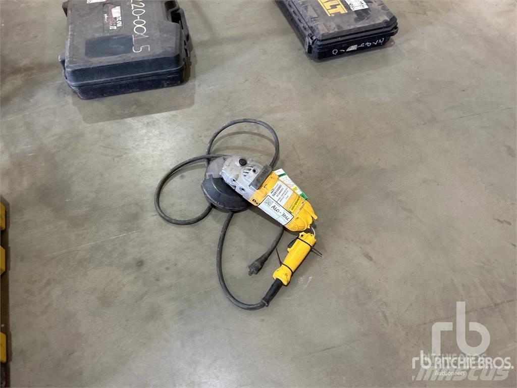 DeWalt D28474 건설 장비 - 기타