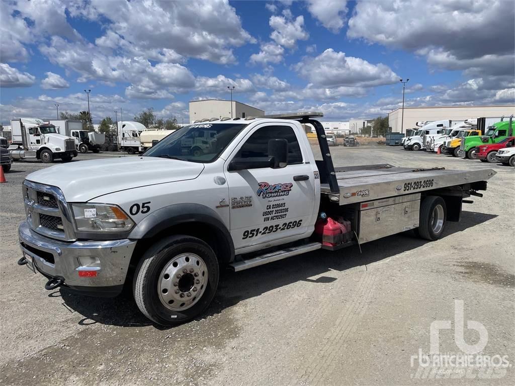 Dodge 5500 회수 차량