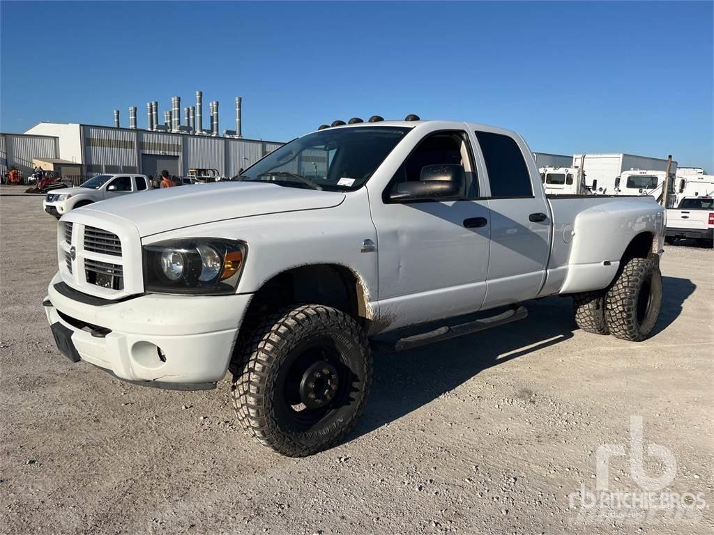 Dodge RAM 3500 픽업/드롭사이드