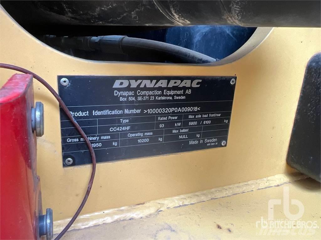 Dynapac CC424HF 트윈 드럼 롤러
