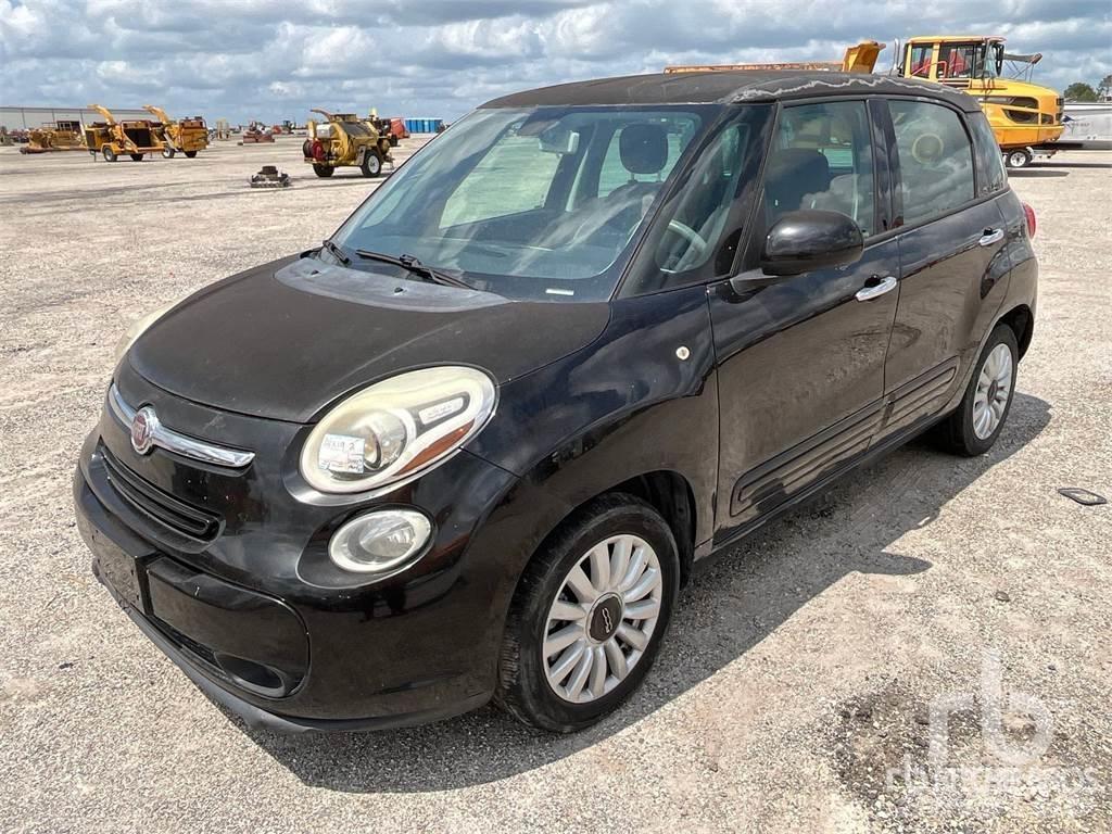 Fiat 500L 자동차