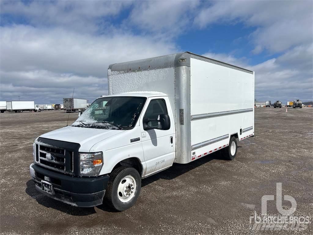 Ford E350 패널 화물차