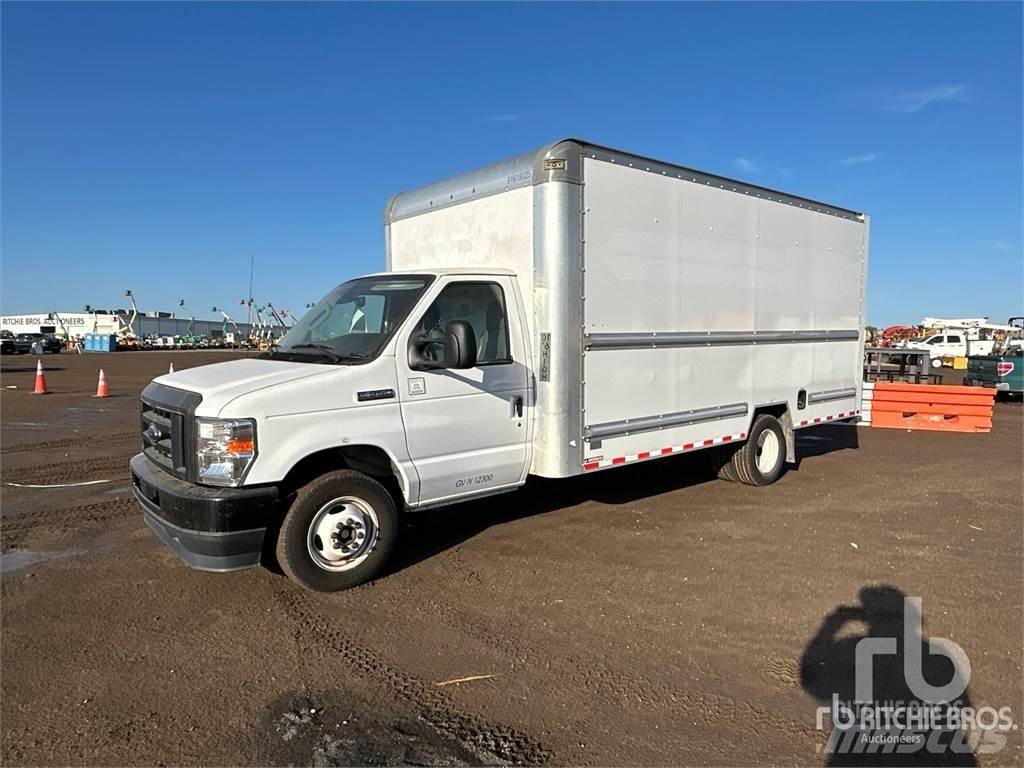 Ford E350 패널 화물차