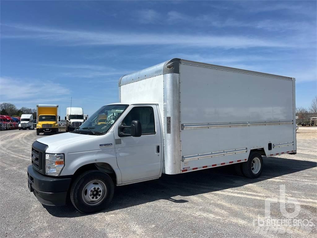 Ford E350 패널 화물차