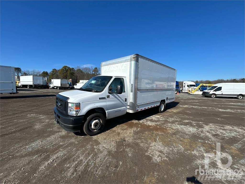 Ford E350 패널 화물차