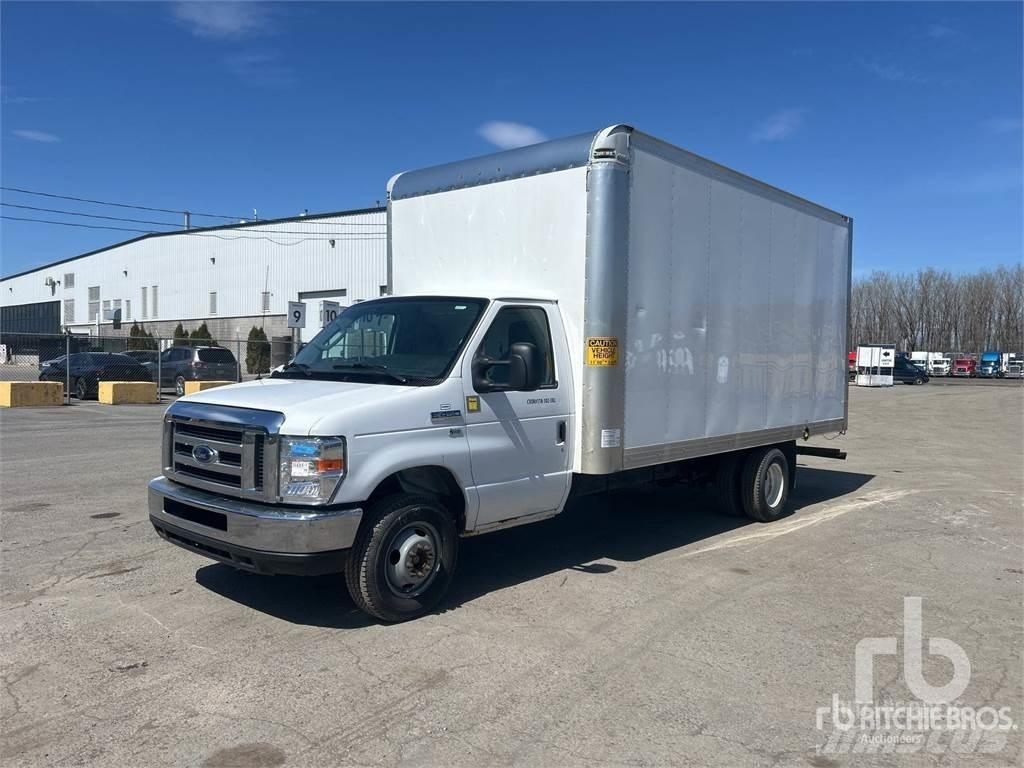 Ford E450 패널 화물차