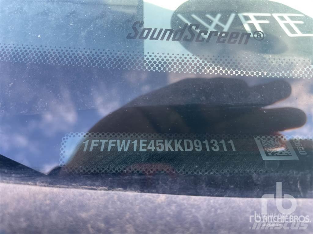 Ford F-150 픽업/드롭사이드