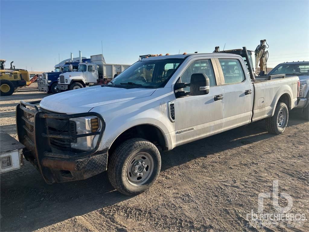 Ford F-250 픽업/드롭사이드