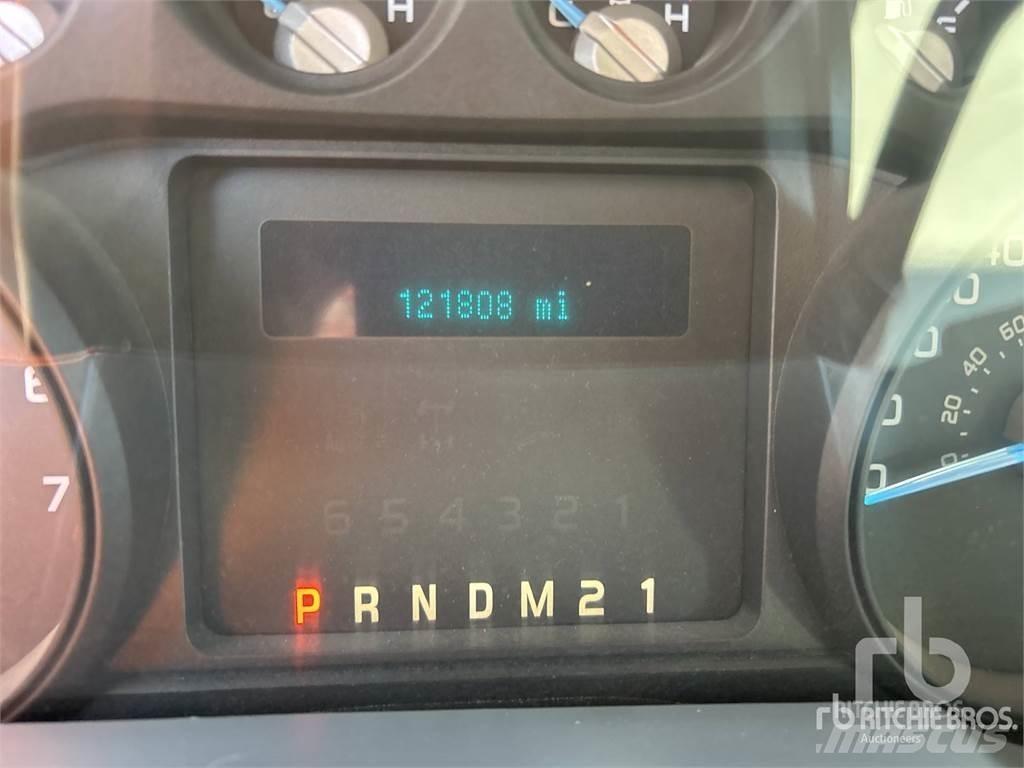 Ford F-250 픽업/드롭사이드