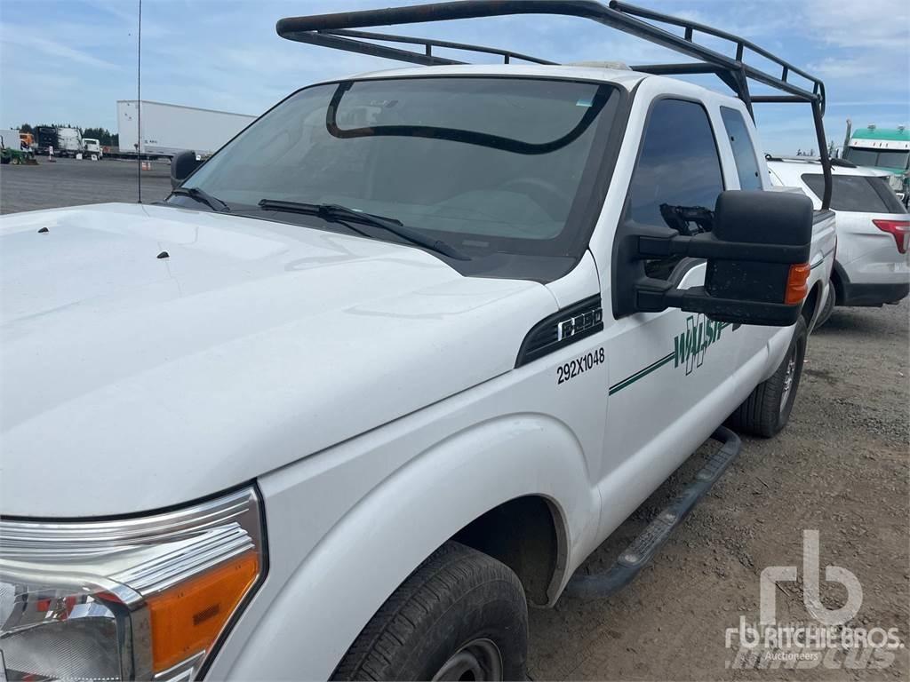 Ford F-250 픽업/드롭사이드