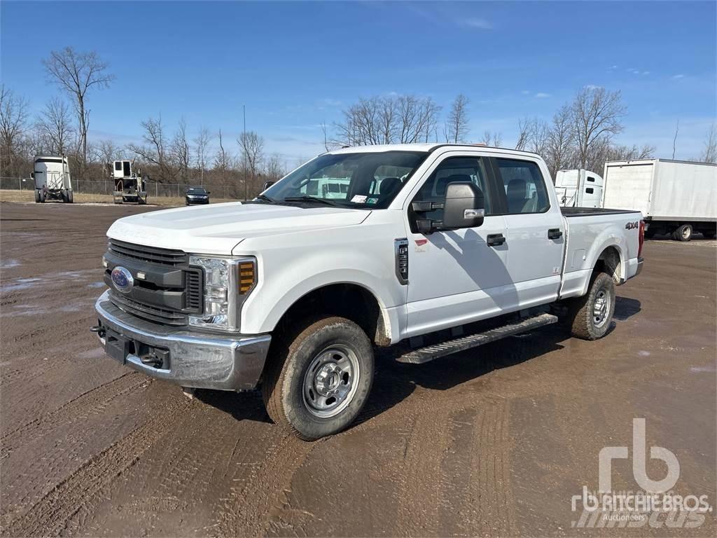 Ford F-250 픽업/드롭사이드