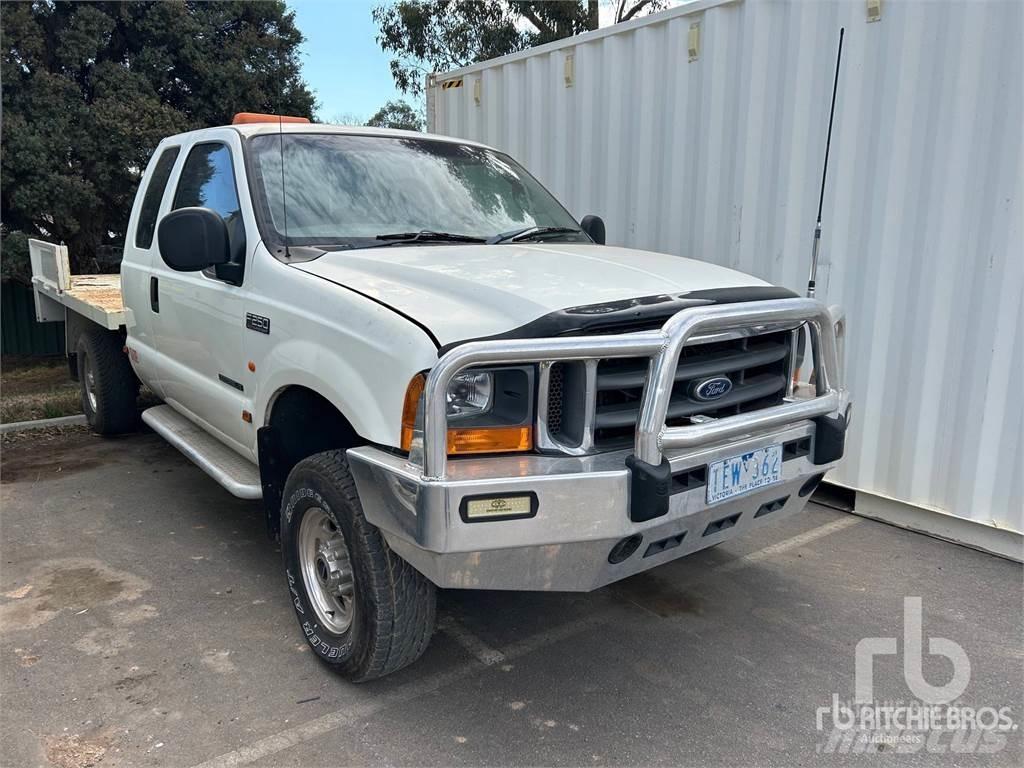 Ford F-250 픽업/드롭사이드