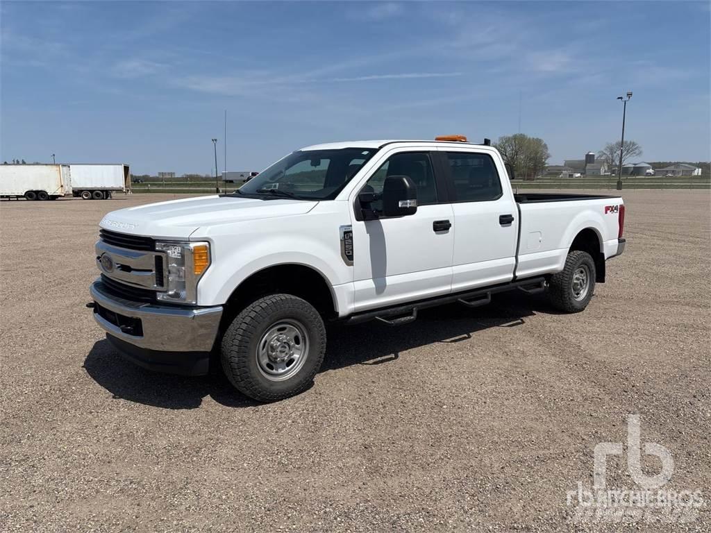 Ford F-250 픽업/드롭사이드
