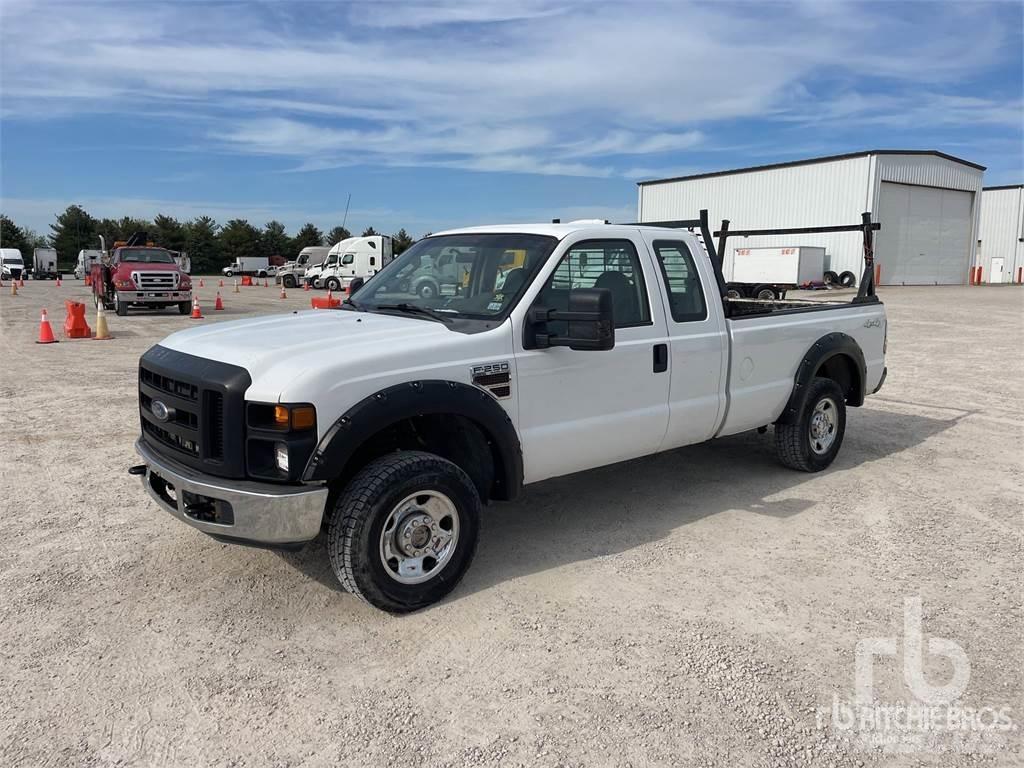 Ford F-250 픽업/드롭사이드