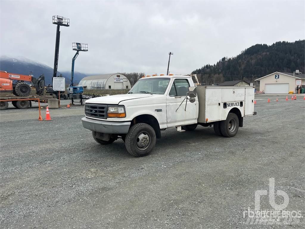 Ford F-350 시립/다목적 차량