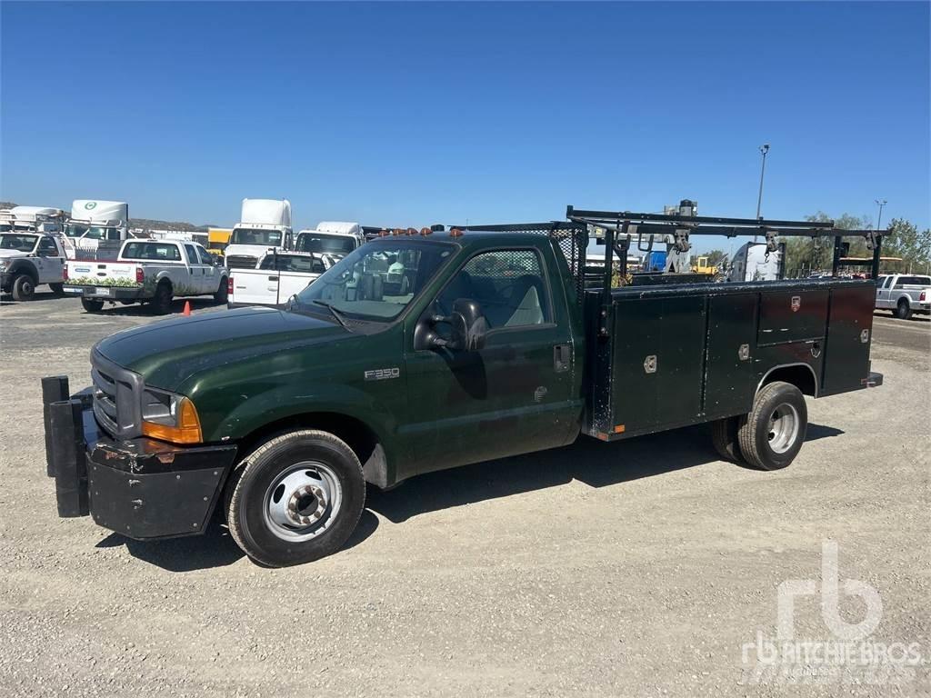 Ford F-350 시립/다목적 차량