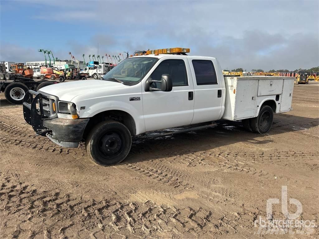 Ford F-450 시립/다목적 차량