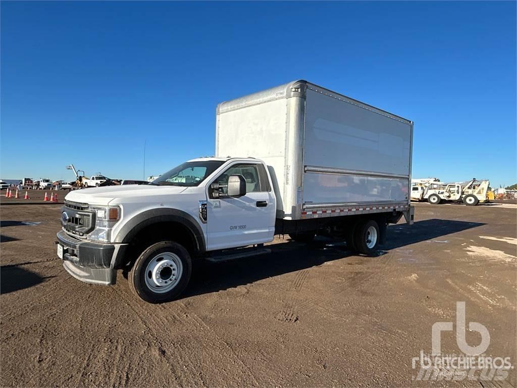 Ford F-450 패널 화물차