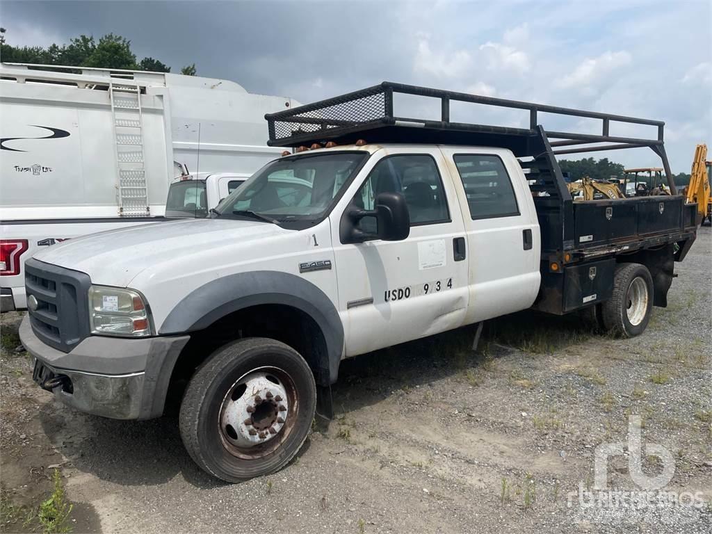 Ford F-450 플랫베드/드롭사이드 트럭