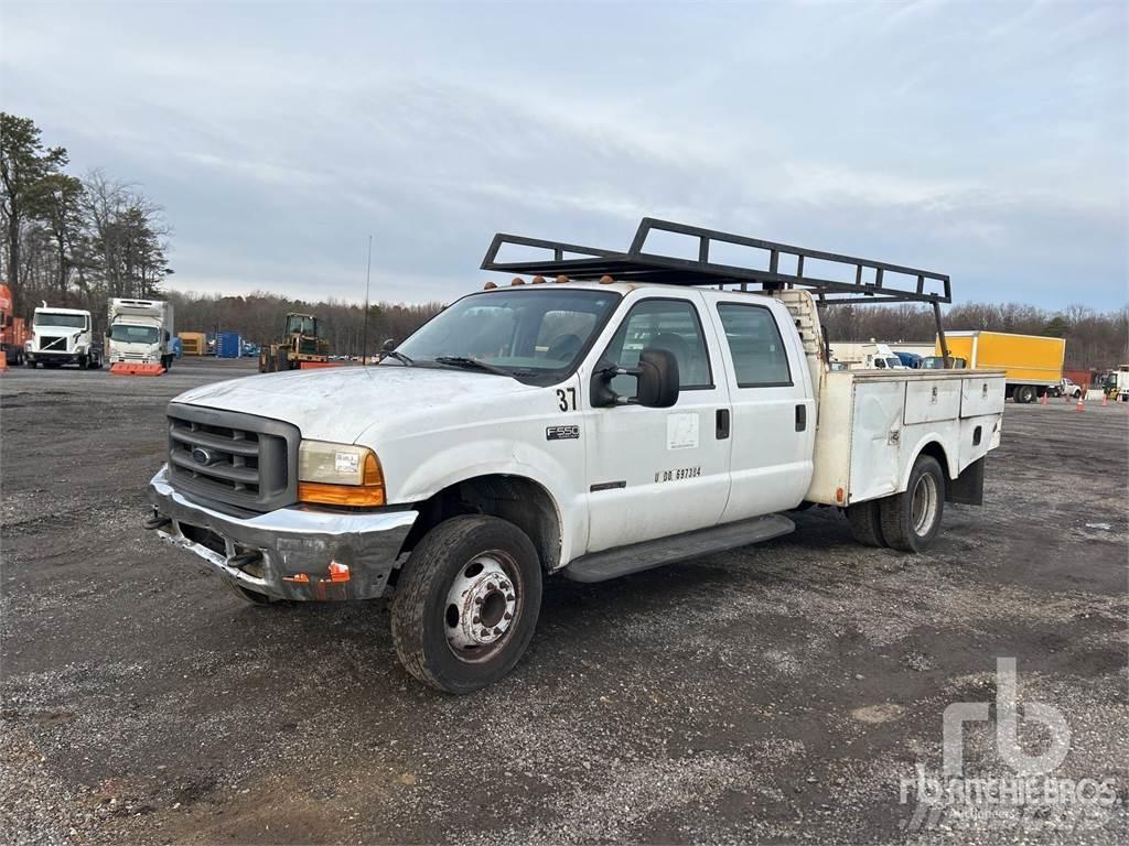 Ford F-550 시립/다목적 차량