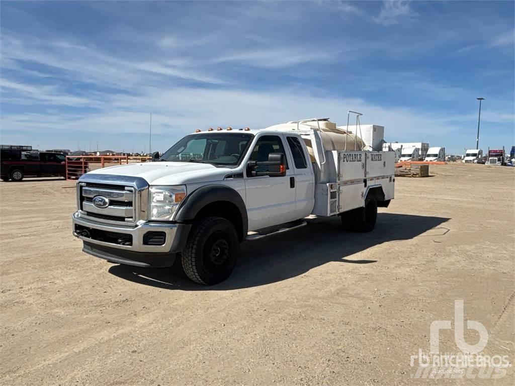 Ford F-550 시립/다목적 차량
