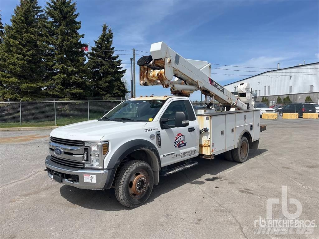 Ford F-550 트레일러 탑재 고소작업대