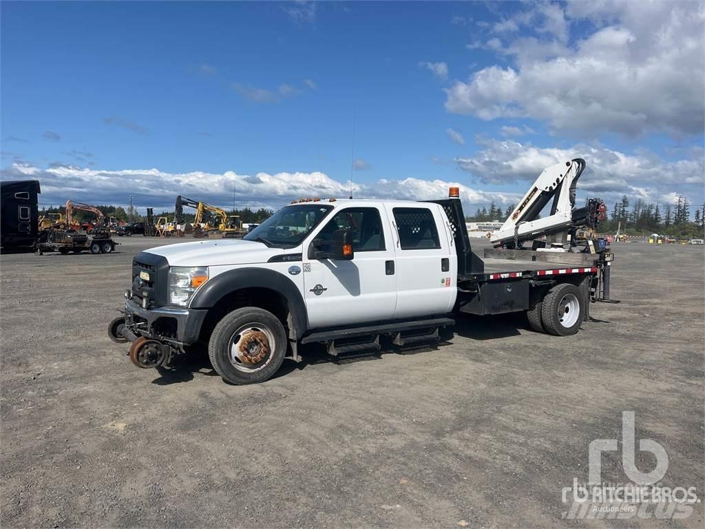 Ford F-550 크레인 트럭