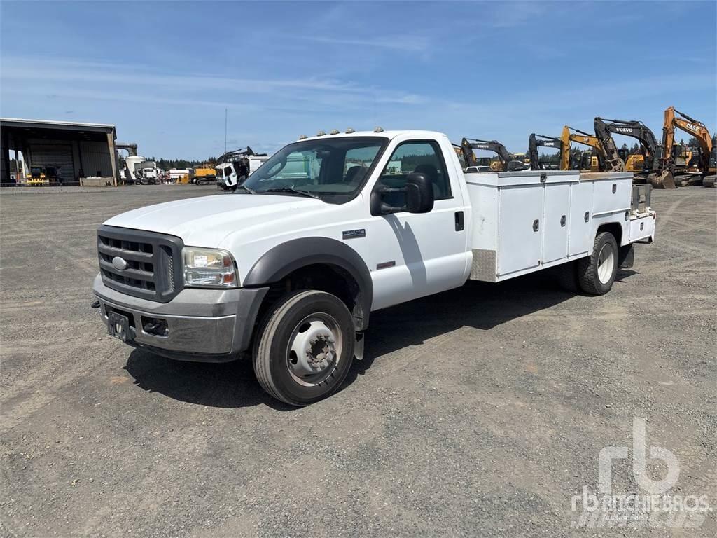 Ford F-550 시립/다목적 차량
