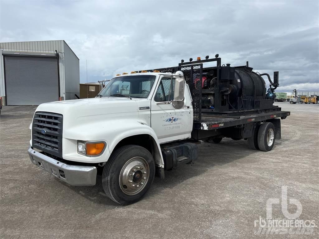 Ford F800 아스팔트 분무기